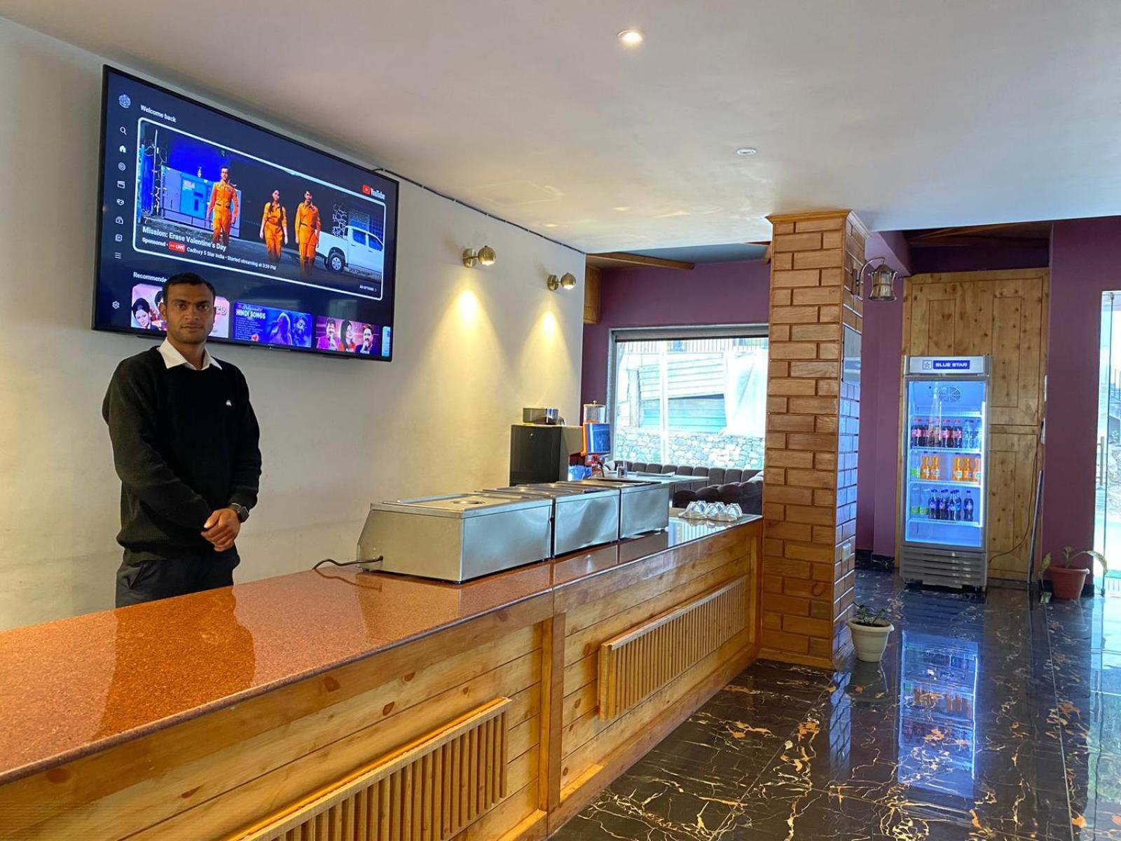 The Aesthetic Hotel & Restaurant Bhimtal Exterior photo