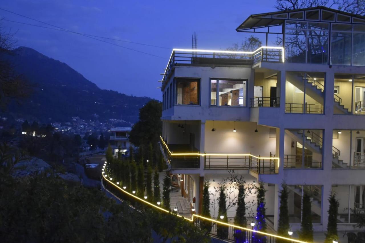 The Aesthetic Hotel & Restaurant Bhimtal Exterior photo