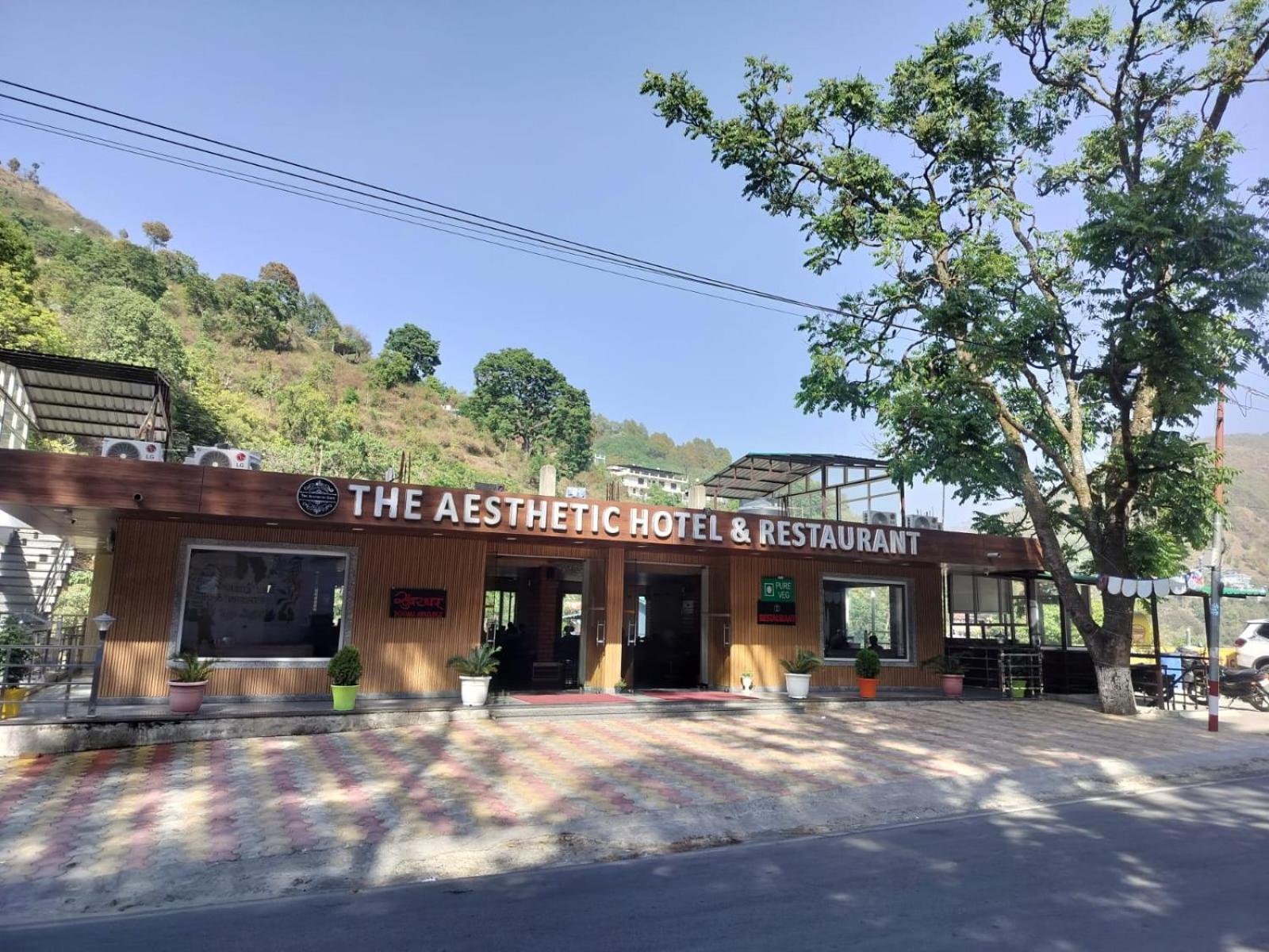 The Aesthetic Hotel & Restaurant Bhimtal Exterior photo